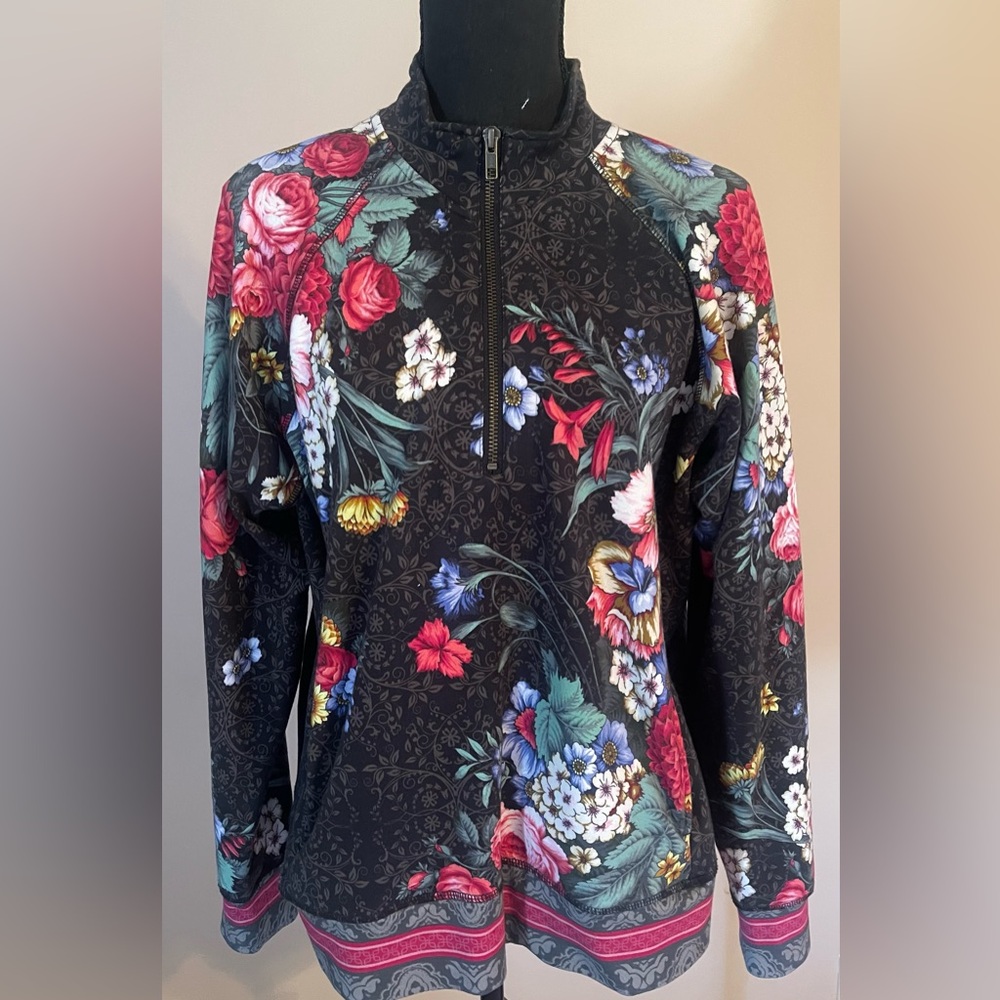 NWOT Johnny Was Onyx Sistine Half Zip Pullover. Soft Bamboo Fabric Size m.